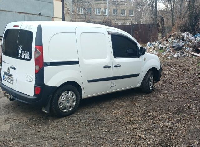 Білий Рено Кєнгу Експресс, об'ємом двигуна 1.5 л та пробігом 328 тис. км за 4000 $, фото 2 на Automoto.ua