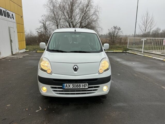 Белый Рено Кенгу Экспресс, объемом двигателя 1.5 л и пробегом 190 тыс. км за 7500 $, фото 6 на Automoto.ua