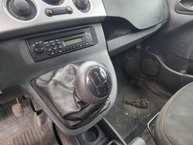 Білий Рено Кєнгу Експресс, об'ємом двигуна 1.5 л та пробігом 380 тис. км за 5300 $, фото 14 на Automoto.ua