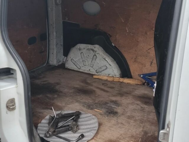 Білий Рено Кєнгу Експресс, об'ємом двигуна 1.5 л та пробігом 380 тис. км за 5300 $, фото 20 на Automoto.ua