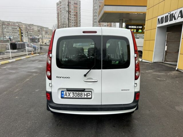 Белый Рено Кенгу Экспресс, объемом двигателя 1.5 л и пробегом 190 тыс. км за 7500 $, фото 3 на Automoto.ua