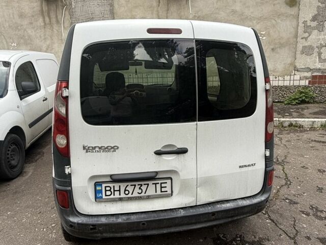Білий Рено Кєнгу Експресс, об'ємом двигуна 1.5 л та пробігом 350 тис. км за 3500 $, фото 1 на Automoto.ua