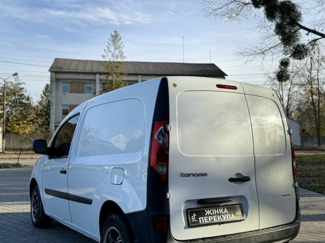 Белый Рено Кенгу Экспресс, объемом двигателя 1.5 л и пробегом 236 тыс. км за 3800 $, фото 4 на Automoto.ua
