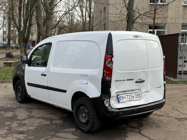 Білий Рено Кєнгу Експресс, об'ємом двигуна 1.5 л та пробігом 370 тис. км за 3500 $, фото 1 на Automoto.ua