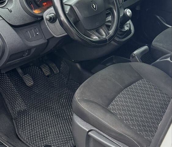 Белый Рено Кенгу Экспресс, объемом двигателя 1.5 л и пробегом 234 тыс. км за 7700 $, фото 6 на Automoto.ua