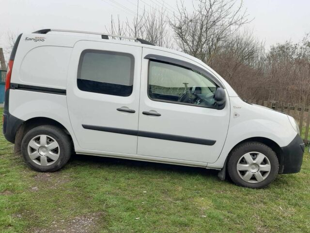 Білий Рено Кєнгу Експресс, об'ємом двигуна 1.5 л та пробігом 175 тис. км за 6400 $, фото 5 на Automoto.ua