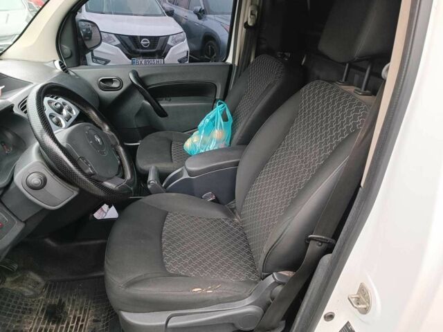 Білий Рено Кєнгу Експресс, об'ємом двигуна 1.5 л та пробігом 330 тис. км за 6490 $, фото 11 на Automoto.ua