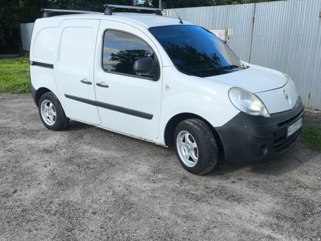 Белый Рено Кенгу Экспресс, объемом двигателя 1.5 л и пробегом 330 тыс. км за 6500 $, фото 2 на Automoto.ua