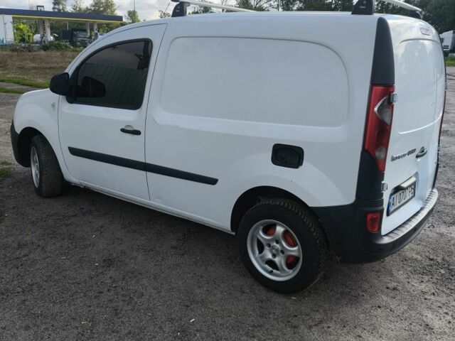 Белый Рено Кенгу Экспресс, объемом двигателя 1.5 л и пробегом 330 тыс. км за 6500 $, фото 3 на Automoto.ua