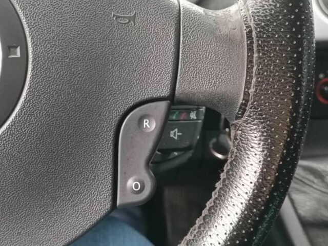 Білий Рено Кєнгу Експресс, об'ємом двигуна 1.5 л та пробігом 330 тис. км за 6490 $, фото 14 на Automoto.ua