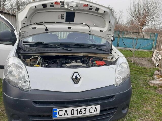 Білий Рено Кєнгу Експресс, об'ємом двигуна 1.5 л та пробігом 175 тис. км за 6400 $, фото 1 на Automoto.ua