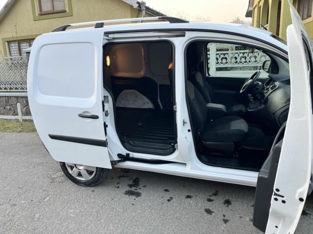 Білий Рено Кєнгу Експресс, об'ємом двигуна 1.5 л та пробігом 220 тис. км за 7600 $, фото 6 на Automoto.ua