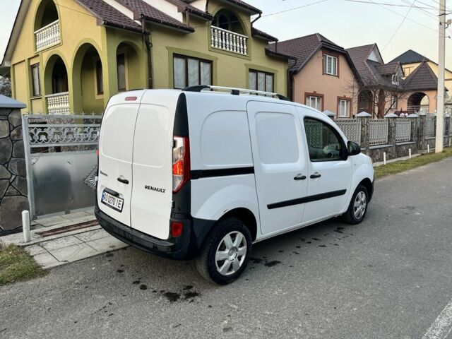 Білий Рено Кєнгу Експресс, об'ємом двигуна 1.5 л та пробігом 220 тис. км за 7600 $, фото 1 на Automoto.ua