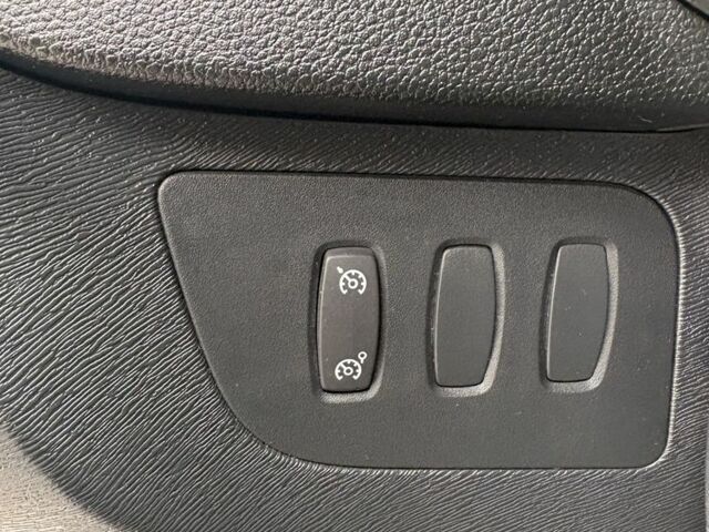 Білий Рено Кєнгу Експресс, об'ємом двигуна 0 л та пробігом 130 тис. км за 8199 $, фото 19 на Automoto.ua