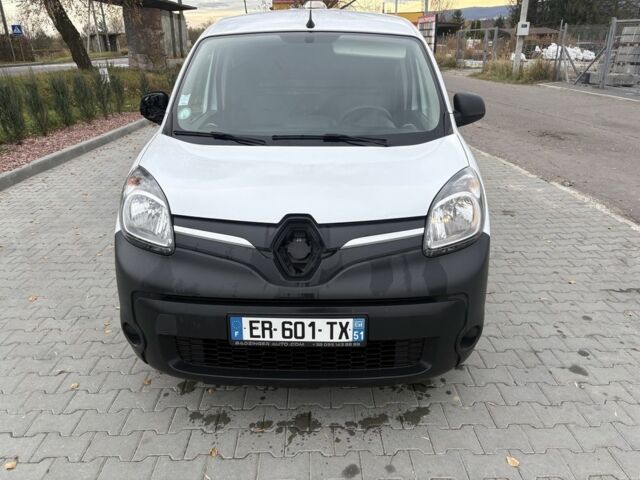 Білий Рено Кєнгу Експресс, об'ємом двигуна 0 л та пробігом 130 тис. км за 8199 $, фото 2 на Automoto.ua