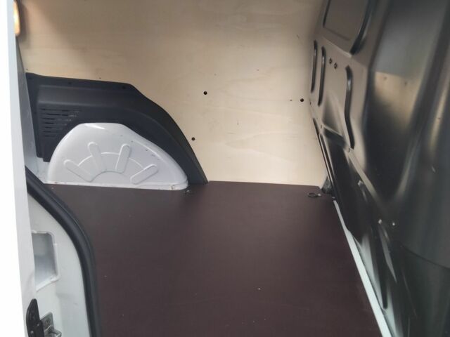 Рено Кєнгу Експресс 2021 у Тлумаче на Automoto.ua Білий Рено Кєнгу Експресс, об'ємом двигуна 1 л та пробігом 170 тис. км за 11700 $, фото 6 на Automoto.ua