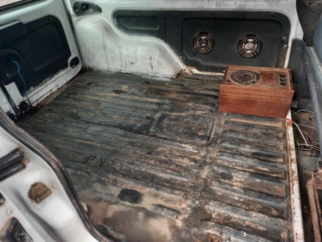 Рено Кенгу Экспресс 1999 в Черкассах на Automoto.ua Белый Рено Кенгу Экспресс, объемом двигателя 1.9 л и пробегом 150 тыс. км за 2100 $, фото 2 на Automoto.ua