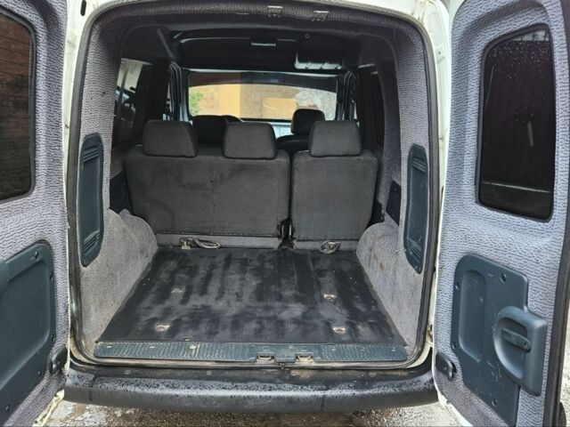 Білий Рено Кєнгу Експресс, об'ємом двигуна 1.9 л та пробігом 333 тис. км за 2500 $, фото 8 на Automoto.ua