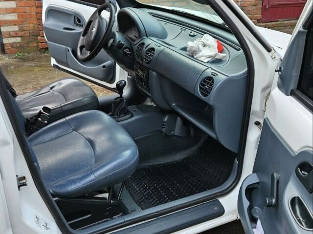 Білий Рено Кєнгу Експресс, об'ємом двигуна 1.9 л та пробігом 333 тис. км за 2500 $, фото 5 на Automoto.ua