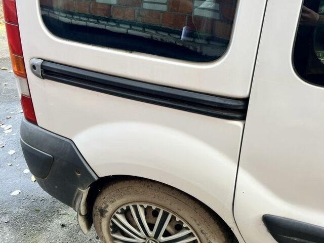 Рено Кенгу Экспресс 2003 в Сарнах на Automoto.ua Белый Рено Кенгу Экспресс, объемом двигателя 1.5 л и пробегом 208 тыс. км за 3500 $, фото 1 на Automoto.ua