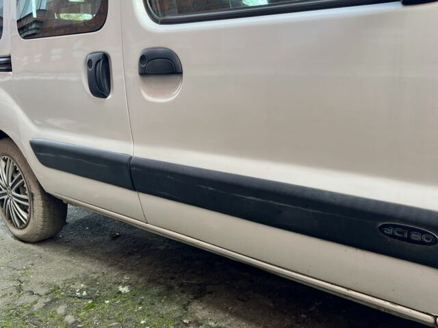 Рено Кенгу Экспресс 2003 в Сарнах на Automoto.ua Белый Рено Кенгу Экспресс, объемом двигателя 1.5 л и пробегом 208 тыс. км за 3500 $, фото 7 на Automoto.ua