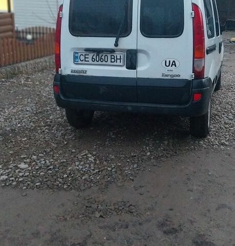 Белый Рено Кенгу Экспресс, объемом двигателя 1.5 л и пробегом 372 тыс. км за 3700 $, фото 3 на Automoto.ua