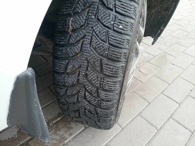 Белый Рено Кенгу Экспресс, объемом двигателя 1.5 л и пробегом 231 тыс. км за 4100 $, фото 6 на Automoto.ua