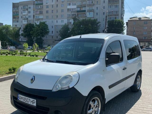 Білий Рено Кєнгу Експресс, об'ємом двигуна 1.5 л та пробігом 283 тис. км за 6250 $, фото 3 на Automoto.ua