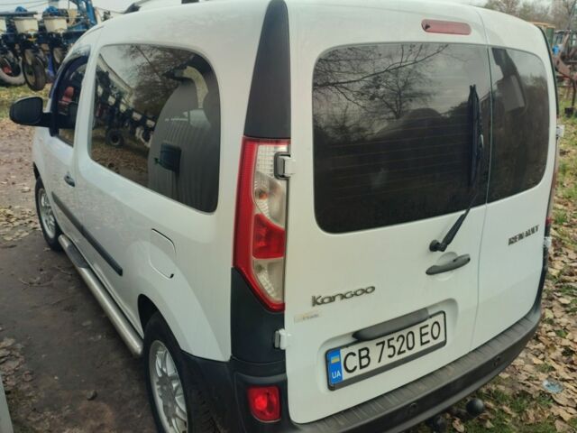Білий Рено Кєнгу Експресс, об'ємом двигуна 1.5 л та пробігом 320 тис. км за 7400 $, фото 2 на Automoto.ua