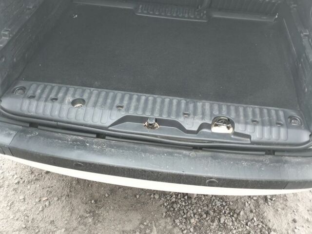 Білий Рено Кєнгу Експресс, об'ємом двигуна 1.5 л та пробігом 244 тис. км за 11200 $, фото 7 на Automoto.ua