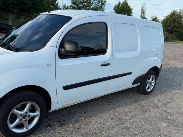 Білий Рено Кєнгу Експресс, об'ємом двигуна 1.5 л та пробігом 158 тис. км за 8000 $, фото 1 на Automoto.ua