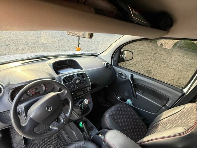 Білий Рено Кєнгу Експресс, об'ємом двигуна 1.5 л та пробігом 158 тис. км за 8000 $, фото 6 на Automoto.ua