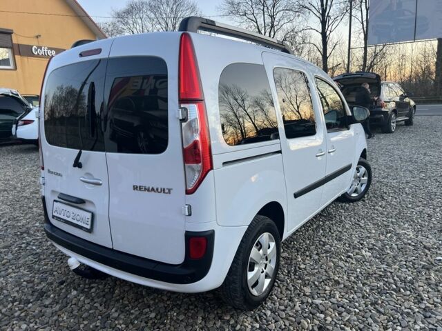 Белый Рено Кенгу Экспресс, объемом двигателя 1.5 л и пробегом 270 тыс. км за 10799 $, фото 4 на Automoto.ua