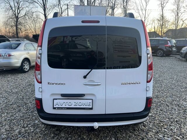 Белый Рено Кенгу Экспресс, объемом двигателя 1.5 л и пробегом 270 тыс. км за 10799 $, фото 3 на Automoto.ua