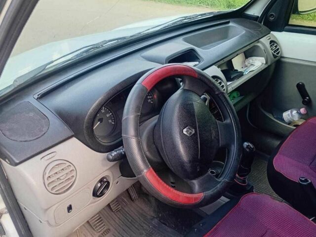 Білий Рено Кєнгу Експресс, об'ємом двигуна 1.5 л та пробігом 1000 тис. км за 3900 $, фото 3 на Automoto.ua