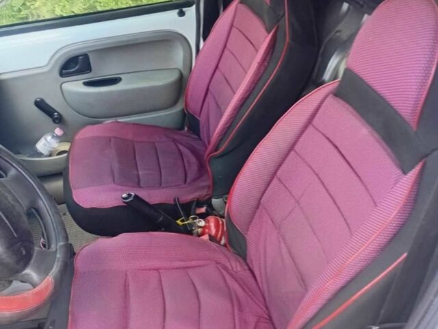 Білий Рено Кєнгу Експресс, об'ємом двигуна 1.5 л та пробігом 1000 тис. км за 3900 $, фото 4 на Automoto.ua