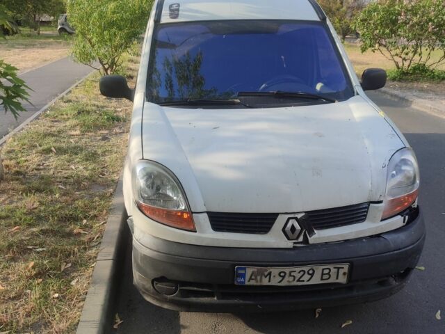 Білий Рено Кєнгу Експресс, об'ємом двигуна 1.5 л та пробігом 300 тис. км за 1900 $, фото 1 на Automoto.ua