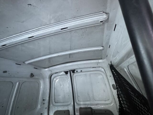 Білий Рено Кєнгу Експресс, об'ємом двигуна 1.9 л та пробігом 261 тис. км за 3299 $, фото 5 на Automoto.ua