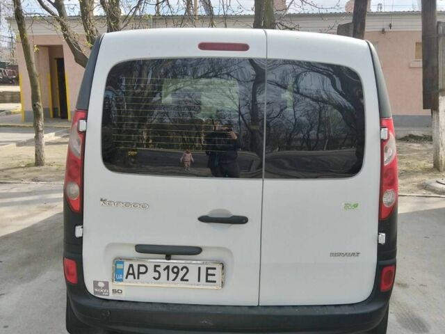 Білий Рено Кєнгу Експресс, об'ємом двигуна 1.5 л та пробігом 365 тис. км за 5200 $, фото 2 на Automoto.ua