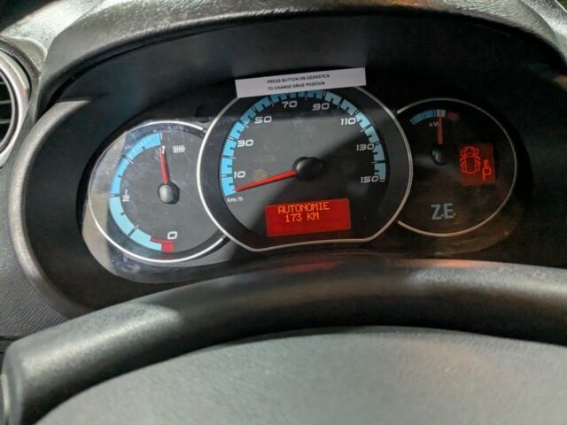 Белый Рено Кенгу Экспресс, объемом двигателя 0 л и пробегом 52 тыс. км за 8750 $, фото 13 на Automoto.ua