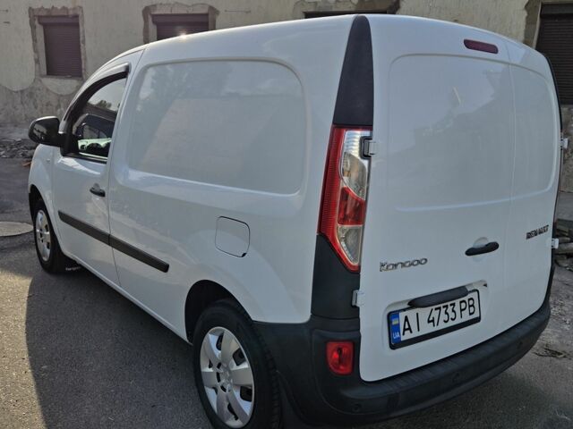 Белый Рено Кенгу Экспресс, объемом двигателя 1.5 л и пробегом 255 тыс. км за 8550 $, фото 7 на Automoto.ua
