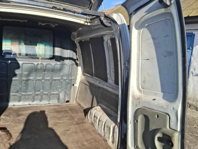 Белый Рено Кенгу Экспресс, объемом двигателя 1.9 л и пробегом 391 тыс. км за 2800 $, фото 6 на Automoto.ua