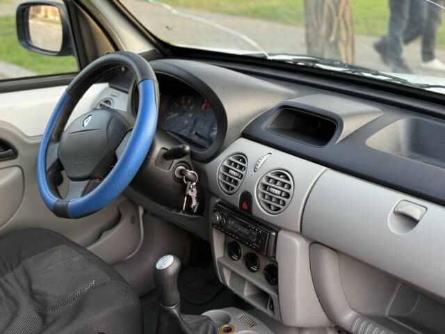 Білий Рено Кєнгу Експресс, об'ємом двигуна 1.5 л та пробігом 303 тис. км за 2300 $, фото 15 на Automoto.ua