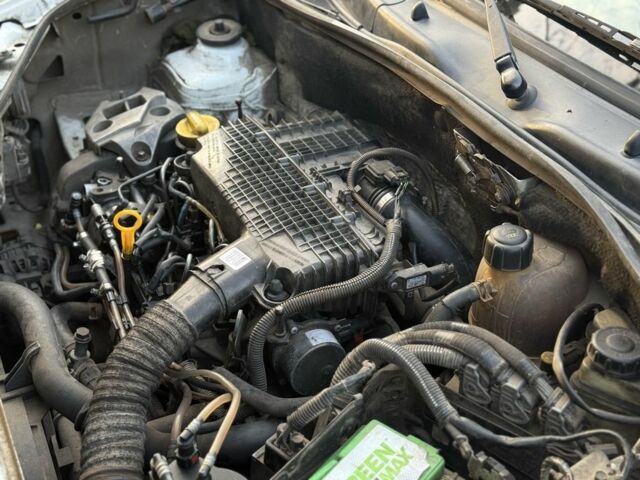 Білий Рено Кєнгу Експресс, об'ємом двигуна 1.5 л та пробігом 303 тис. км за 2300 $, фото 21 на Automoto.ua