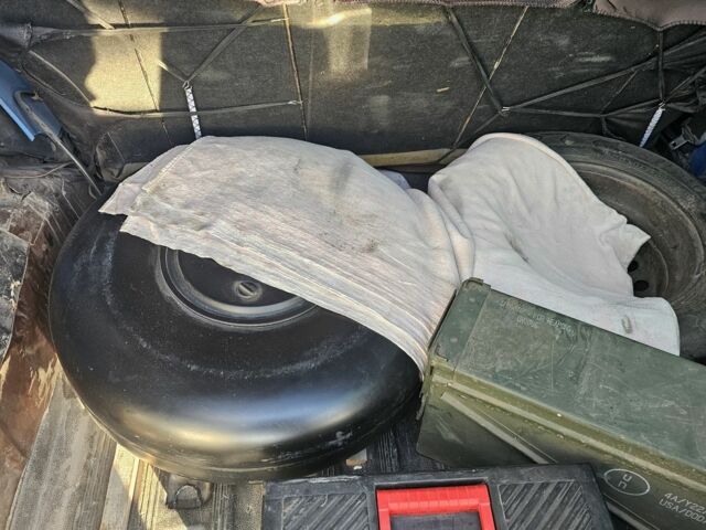 Белый Рено Кенгу Экспресс, объемом двигателя 1.4 л и пробегом 386 тыс. км за 1427 $, фото 4 на Automoto.ua