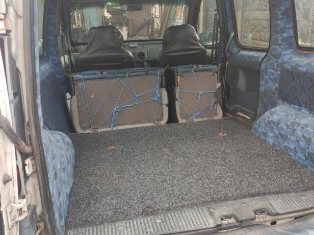 Рено Кенгу Экспресс 2001 в Горишние Плавни (Комсомольск) на Automoto.ua Белый Рено Кенгу Экспресс, объемом двигателя 1.9 л и пробегом 340 тыс. км за 2500 $, фото 5 на Automoto.ua