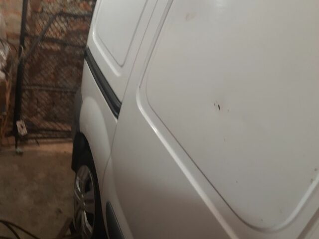 Белый Рено Кенгу Экспресс, объемом двигателя 0 л и пробегом 300 тыс. км за 1200 $, фото 18 на Automoto.ua