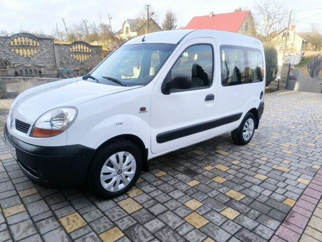 Белый Рено Кенгу Экспресс, объемом двигателя 1.9 л и пробегом 329 тыс. км за 3800 $, фото 1 на Automoto.ua