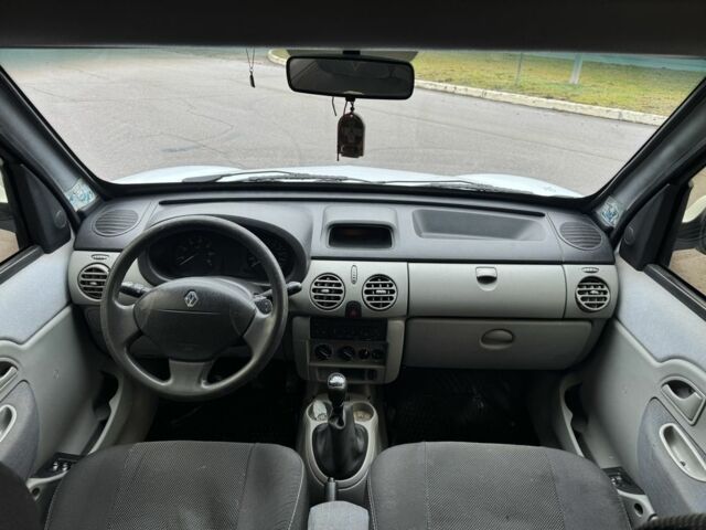 Білий Рено Кєнгу Експресс, об'ємом двигуна 1.5 л та пробігом 271 тис. км за 4000 $, фото 12 на Automoto.ua