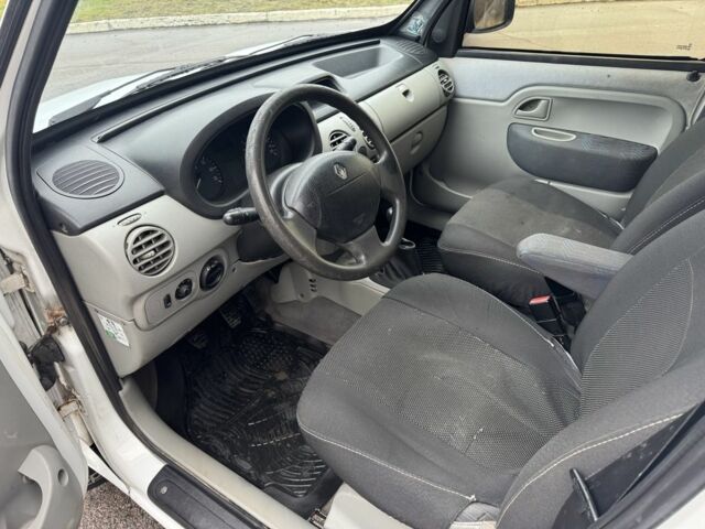 Білий Рено Кєнгу Експресс, об'ємом двигуна 1.5 л та пробігом 271 тис. км за 4000 $, фото 14 на Automoto.ua